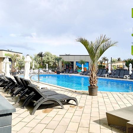 Maya Apartment- Spa N Pools Beach Resort Mamaia Εξωτερικό φωτογραφία