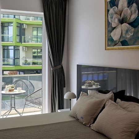 Maya Apartment- Spa N Pools Beach Resort Mamaia Εξωτερικό φωτογραφία