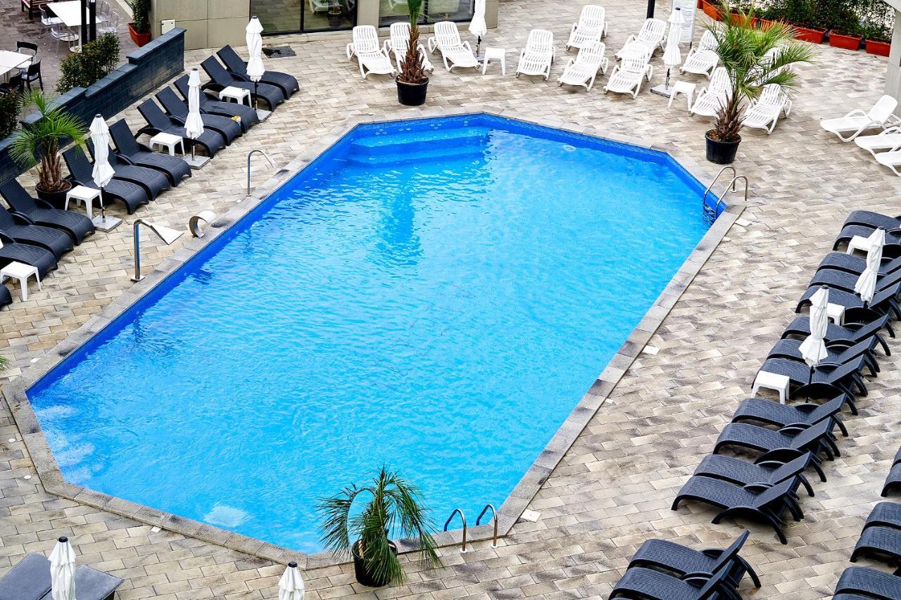 Maya Apartment- Spa N Pools Beach Resort Mamaia Εξωτερικό φωτογραφία