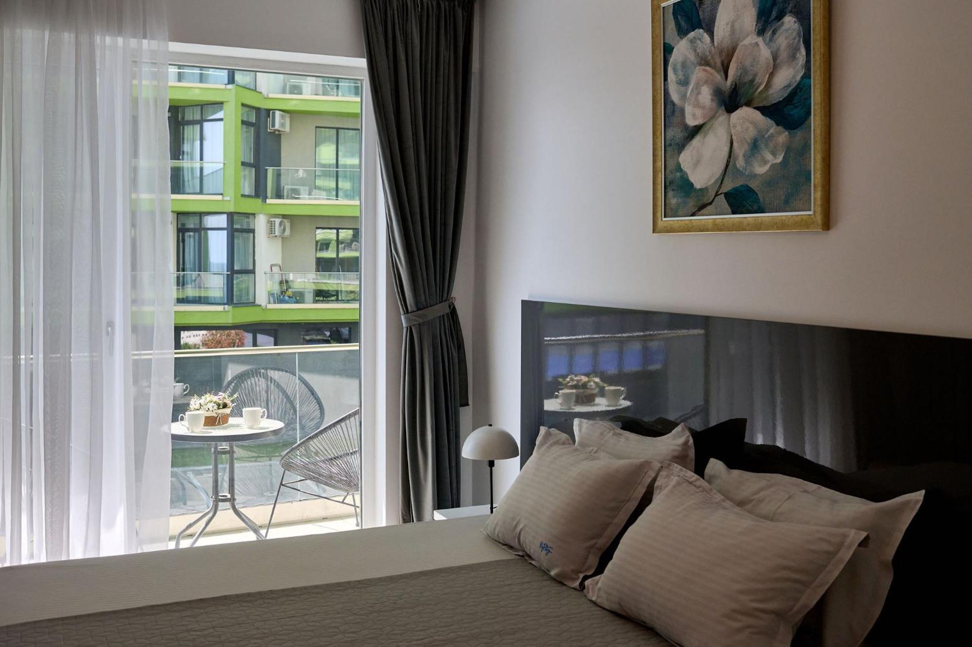Maya Apartment- Spa N Pools Beach Resort Mamaia Εξωτερικό φωτογραφία
