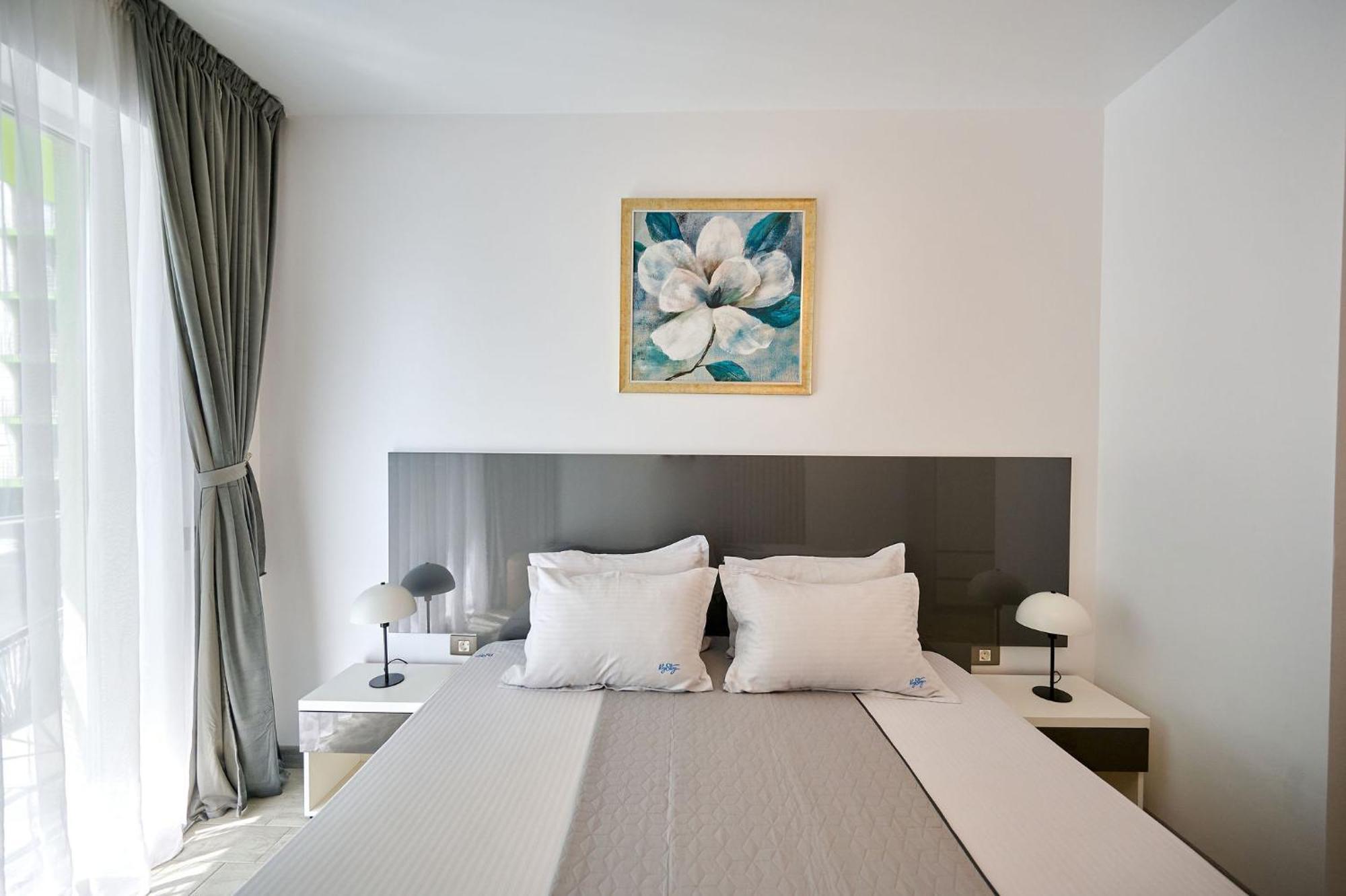 Maya Apartment- Spa N Pools Beach Resort Mamaia Εξωτερικό φωτογραφία